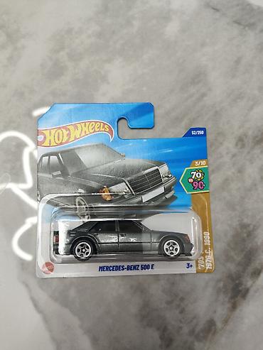Hot Wheels Mercedes-Benz 500 E (серия 70s/80s/90s, 3/10), артикул