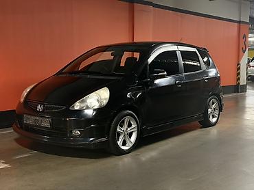 пампа: Honda Fit: 2005 г., 1.3 л, Автомат, Бензин, Хэтчбэк — 2