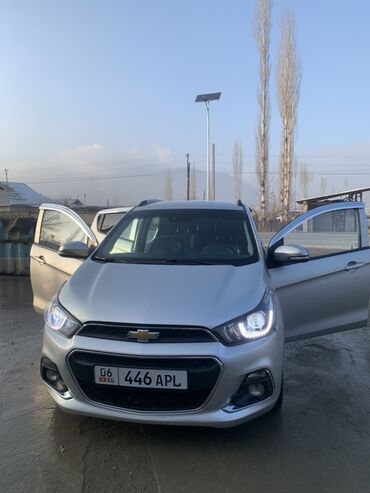 Chevrolet: Chevrolet Spark: 2016 г., 1 л, Робот, Бензин, Хэтчбэк — 8