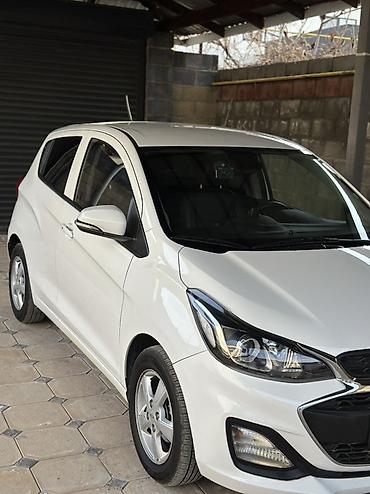 Chevrolet: Chevrolet Spark: 2020 г., 1 л, Вариатор, Бензин, Хэтчбэк — 3