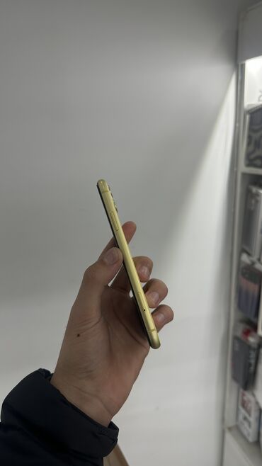 Apple iPhone: IPhone 11, Б/у, 128 ГБ, Желтый, 85 % — 5