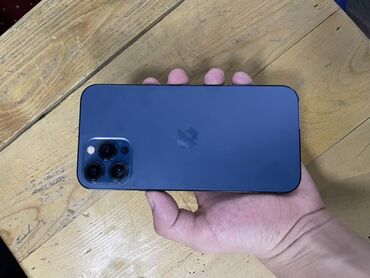 Apple iPhone: IPhone 12 Pro, Pacific Blue