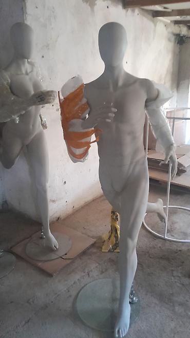 Manekenlər: Bədən, Mat ağ — 2