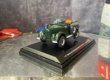 Avtomobil modelləri: Коллекционная модель ГАЗ-69 Парадный зеленый 1965 НАШ Автопром — 11