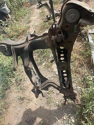 Другие детали ходовой части: Продается балки передние/задние на марку Мерседес Бенц в кузове — 13