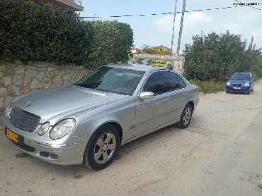 Mercedes-Benz E 220 2004