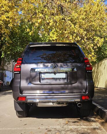 Toyota: Toyota Land Cruiser Prado: 2.7 l | 2020 il Krossover