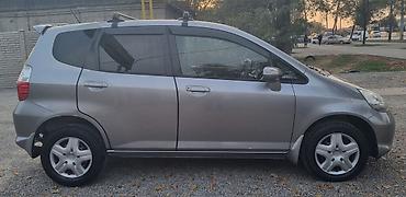 фит машины: Honda Fit: 2006 г., 1.3 л, Вариатор, Бензин, Хэтчбэк — 3