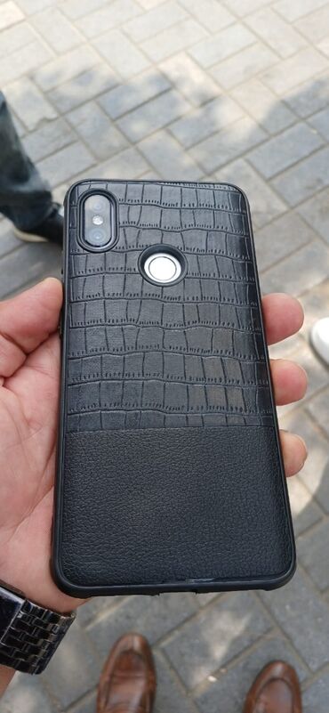 Информатика: Redmi S2, 32 ГБ, цвет - Серебристый, Отпечаток пальца
