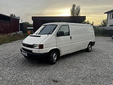 Volkswagen Transporter: 2003 г., 2.5 л, Механика, Дизель, Фургон