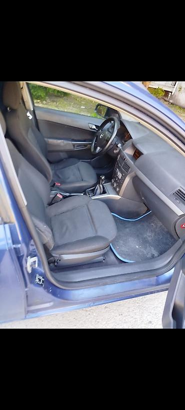 opel təkərləri: Opel Astra: 1.4 l | 2004 il 306000 km Universal — 4