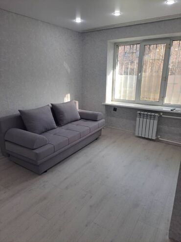 Продажа домов: 1 комната, 32 м², Хрущевка, 2 этаж, Дизайнерский ремонт