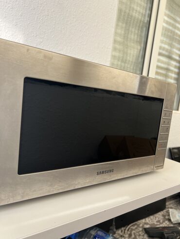 Техника для напитков: Микроволновка Samsung, Отдельностоящая, С микроволнами, цвет - Серый, Б/у