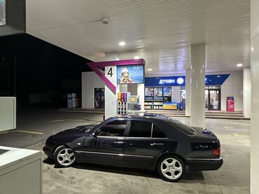 Mercedes-Benz: Mercedes-Benz E-Class: 1998 г., 3.2 л, Автомат, Бензин, Седан — 6