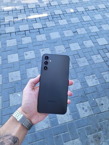 düyməli telefon: Samsung Galaxy A34, 128 ГБ, цвет - Черный, Кнопочный, Отпечаток пальца