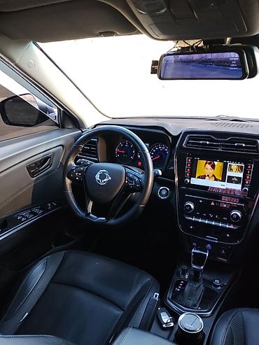 Ssangyong: Ssangyong Tivoli: 2020 г., 1.6 л, Кроссовер — 12