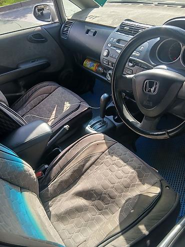 фит 2004: Honda Fit: 2001 г., 1.3 л, Автомат, Хэтчбэк — 3