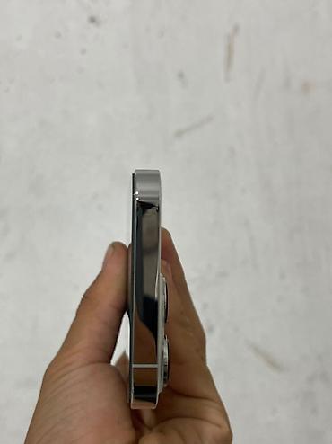 macbook air m2 16: IPhone 13 Pro, Б/у, 128 ГБ, Белый, Чехол, 74 % — 7