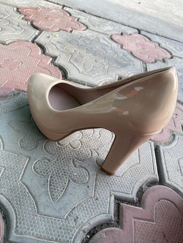 белый купальник с рюшами: Размеры 34-39