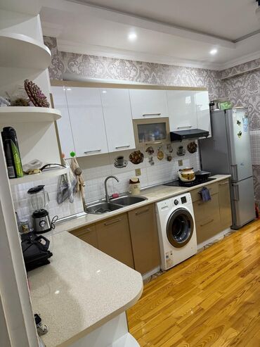 Yeni tikili: 4 otaqlı, Yeni tikili, 114 kv. m — 4