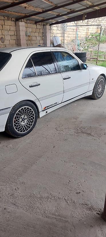 ikinci el tekerlek: Diski teker satilir. 17 lik 500 manat.quba — 1