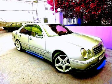 Mercedes-Benz: Mercedes-Benz E 240: 2.6 л | 2001 г. Седан