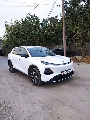 changan q05: Changan Qiyuan Q05: 2026 г., 1 л, Автомат, Электромобиль, Кроссовер — 3