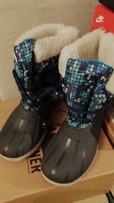 decije velicine po godinama: Boots, Mckinley, Size - 34