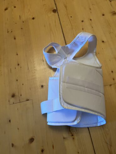 Antiseptiklər və dezinfeksiyaedici vasitələr: Karate üçün sinəliktəzədi,s ölçü,istifadə olunmuyub