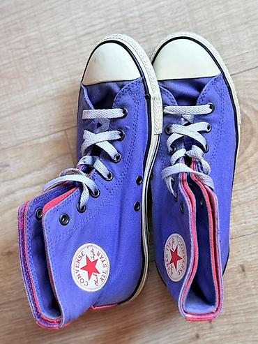 nike lilly: Converse Chuck Taylor All Star – duboke starke

- Veličina: EU 37 — 1