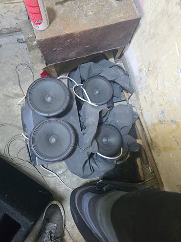 basavik kalonka: İşlənmiş Audio Pro Kolonka, Növ - Sabvufer, rəng - Qara