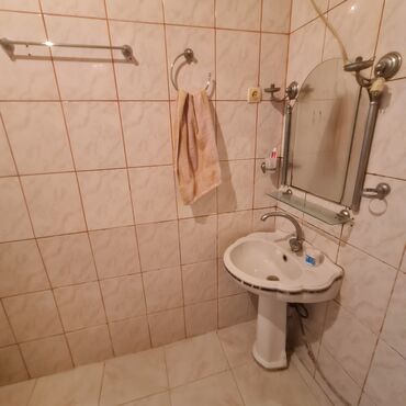 Günlük kirayə mənzillər: 2 otaqlı, Səbail r. r-nu — 14