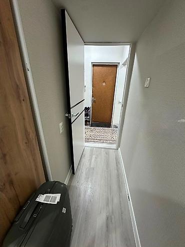 15: 1 комната, 30 м², 105 серия, 1 этаж — 8