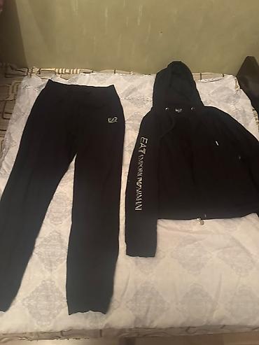 emperio armani: Emporio Armani sportivniy kostyum satilir. Cox az geyinilib, ela — 1