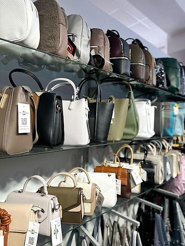 нужны модели для рекламы одежды: Требуется Продавец-консультант в Магазин одежды, График: Шестидневка, % от продаж, Подработка — 1