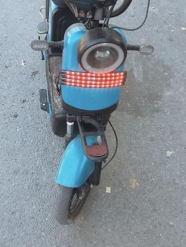 автодом на двоих: Электроскутер компактного формата (городской), бирюзовый 350W обмен не — 3