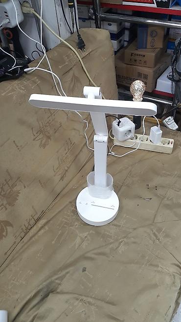 stol üstü: Stol üstü lampa,Lidan, Stolun kənarina rahat şəkilda bağlanir, Rangi — 10