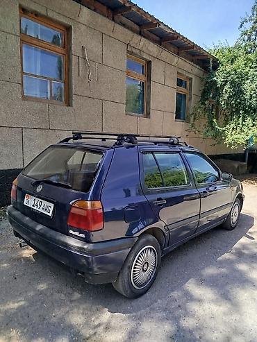 Транспорт: Volkswagen Golf: 1993 г., Механика, Бензин, Хэтчбэк — 4