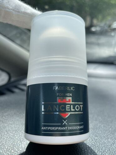 Bədənə qulluq: Kişilər üçün Dezodorant-antiperspirant Lancelot . Spirtsiz. Talk ilə;