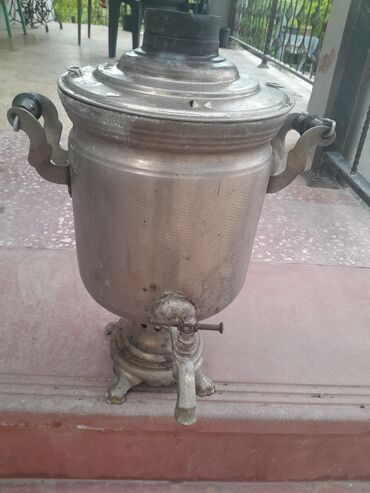 İçki texnikası: İşlənmiş Od Samovar, 5 l, Ünvandan götürmə
