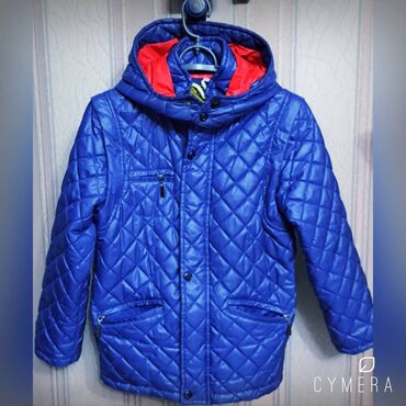 зимняя спортивная куртка: Куртка