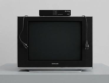 Televizorlar: Samsung televizor + Jupiter rəqəmsal TV qutusu - Marka/model: Samsung — 1