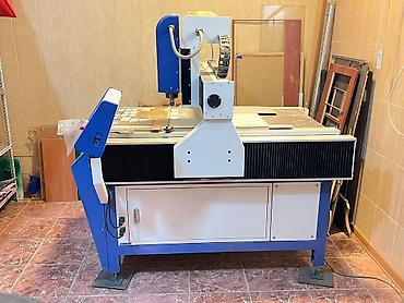 Фрезерные станки: Фрезерный станок с ЧПУ, Горизонтальный, Для деревообработки, Б/у — 6