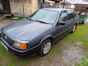 резина 16 с: Volkswagen Passat: 1988 г., 1.8 л, Седан