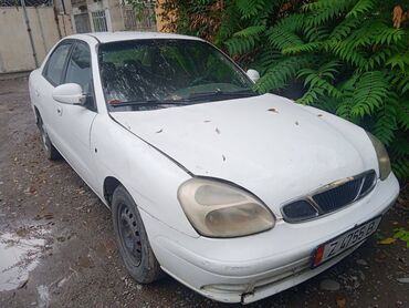 Daewoo: Daewoo Nubira: 1999 г., 1.5 л, Бензин, Седан