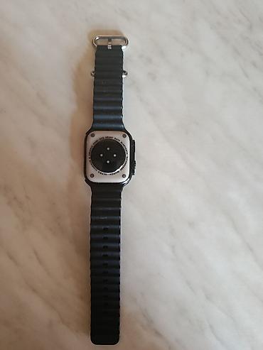 google pixel watch: Ağıllı saat – kvadrat korpuslu, qara rəngli, silikon qayışlı model — 2