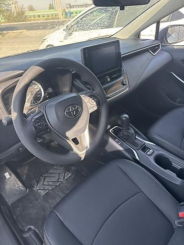 hongqi ehs9: Toyota Corolla: 2022 г., 1.8 л, Автомат, Бензин, Седан — 4
