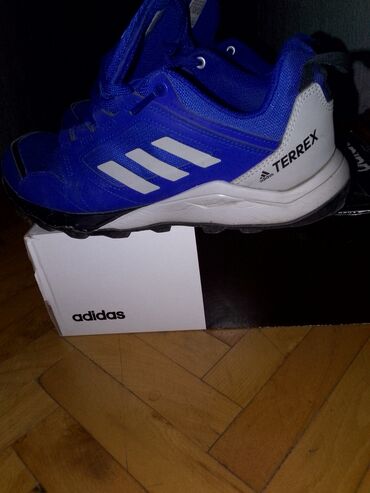 Patike i sportska obuća: Adidas TERREX Patike ORIGINAL 42/28cm U radnji oko 12000rsd