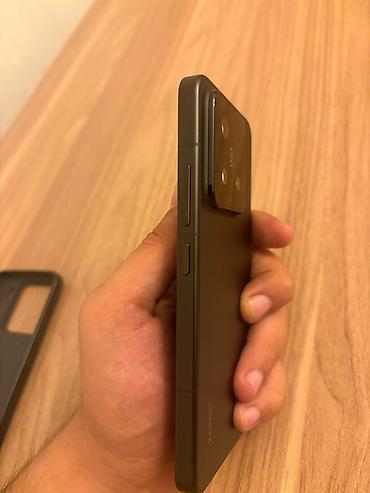 en ucuz macbook: Xiaomi 15, rəng - Qara, 
 Sensor, Barmaq izi, Simsiz şarj — 4