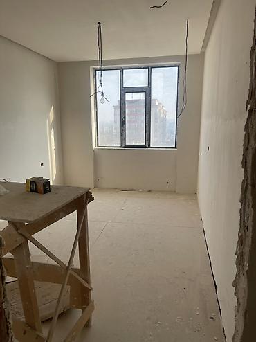Mənzillər: Yeni Yasamal, 3 otaqlı, Yeni tikili, m. İnşaatçılar, 140 kv. m — 9
